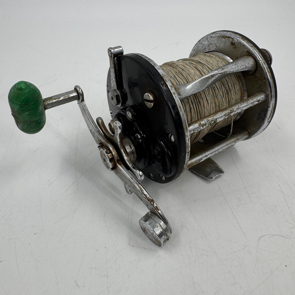 Vintage Penn Level Line‎ 350 Fishing Reel Trolling Star Drag Green Handle